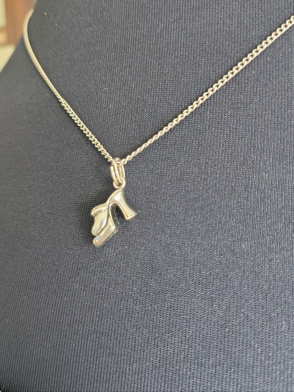 👠 Vtg. Sterling Silver High Heel Shoe Charm